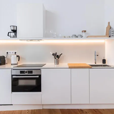Apartment Whome Lisbon's Elite A Stylish & Modern W Patio *