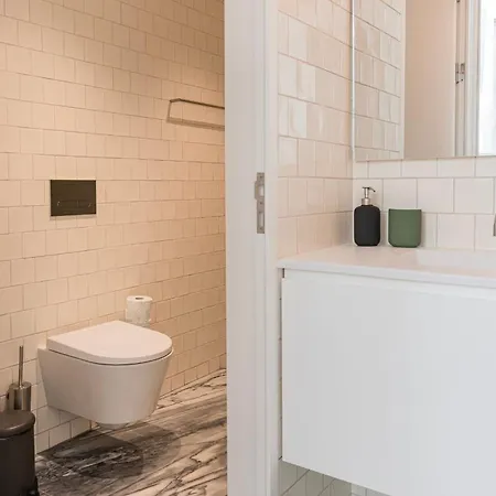 Whome Lisbon's Elite A Stylish & Modern W Patio *